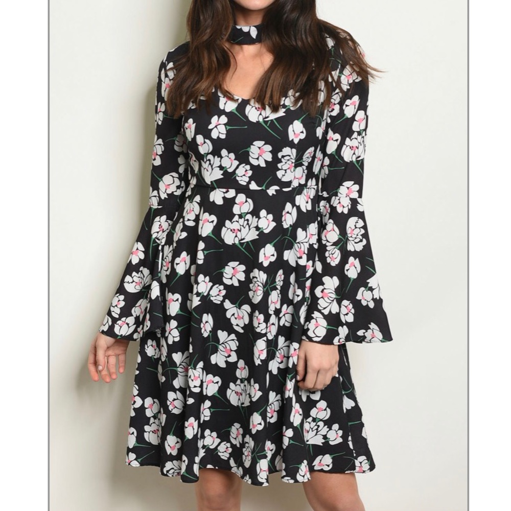 BLACK FLORAL CHOKER NECK LONGSLEEVE DRESS Sizes Small & Large